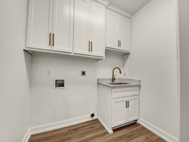 525 S Sugartree Drive, Lipan, TX 76462