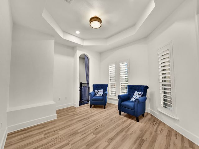 525 S Sugartree Drive, Lipan, TX 76462