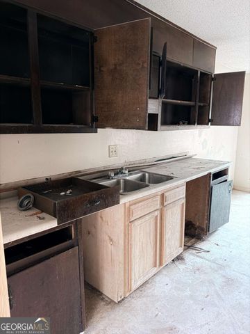 6354 Shannon Parkway 22B, Union City, GA 30291