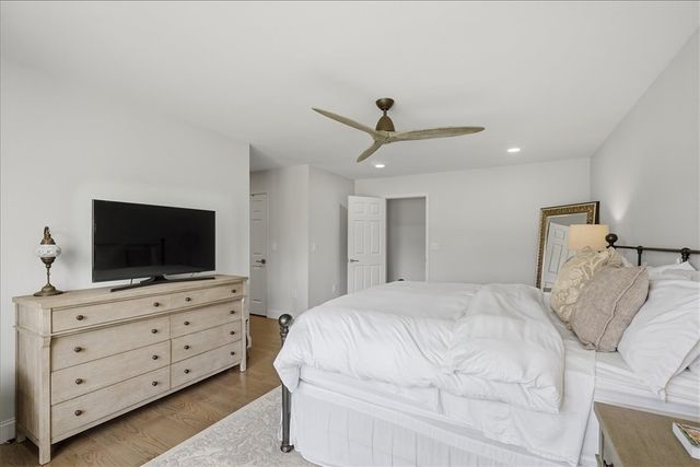240 Stonehaven Way, Seneca, SC 29678