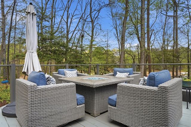 240 Stonehaven Way, Seneca, SC 29678