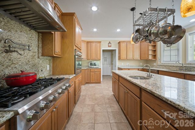1372 & 1370 Barnardsville Highway, Barnardsville, NC 28709