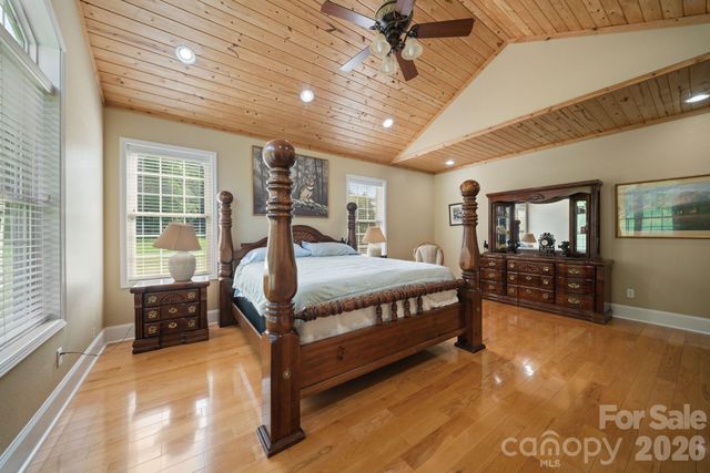 1372 & 1370 Barnardsville Highway, Barnardsville, NC 28709