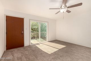 1600 N Wilmot Rd Unit 302, Tucson, AZ 85712