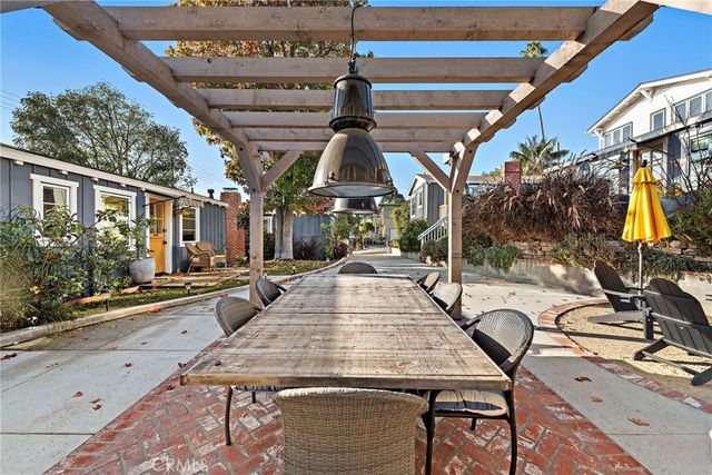 231 Cajon Street, Laguna Beach, CA 92651