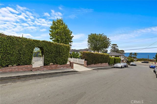 231 Cajon Street, Laguna Beach, CA 92651
