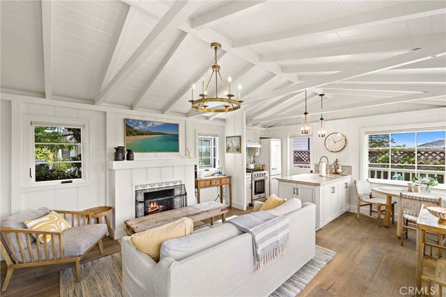 231 Cajon Street, Laguna Beach, CA 92651