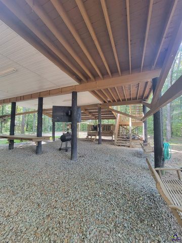 319 Riverside Drive, Hawkinsville, GA 31036