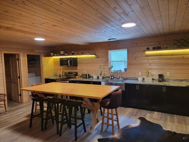 319 Riverside Drive, Hawkinsville, GA 31036