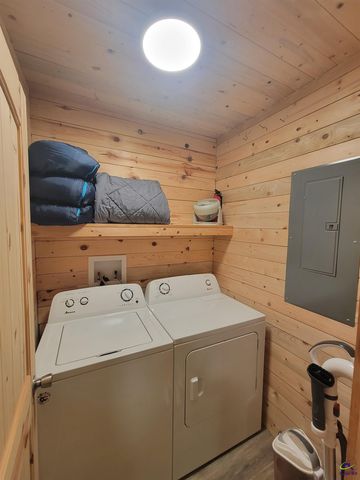 319 Riverside Drive, Hawkinsville, GA 31036