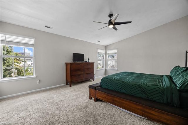 210 Dunn ST, Chesapeake, VA 23320