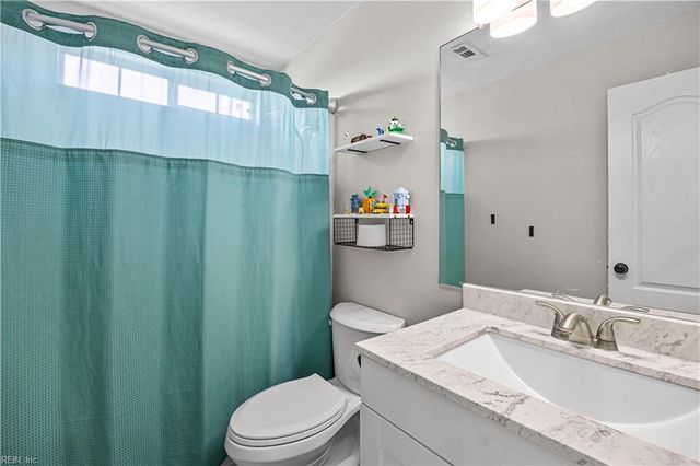 210 Dunn ST, Chesapeake, VA 23320