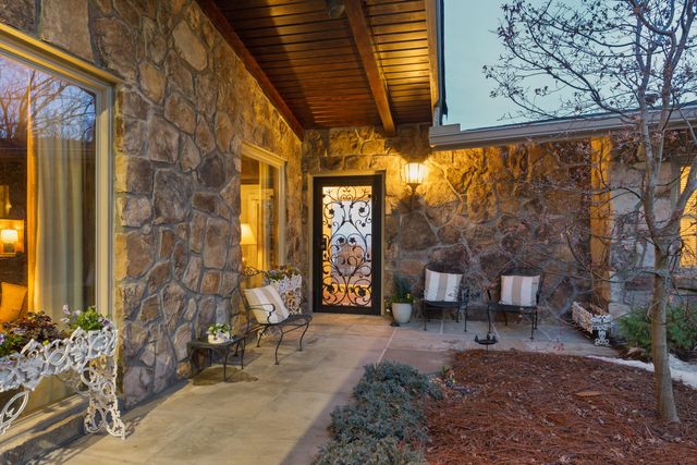 1001 Fleetwood Drive, Lookout Mountain, GA 30750