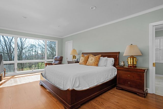 1001 Fleetwood Drive, Lookout Mountain, GA 30750