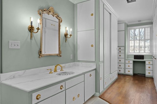 1001 Fleetwood Drive, Lookout Mountain, GA 30750