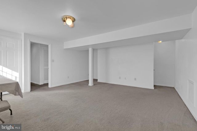 5617 6TH ST N, Arlington, VA 22205