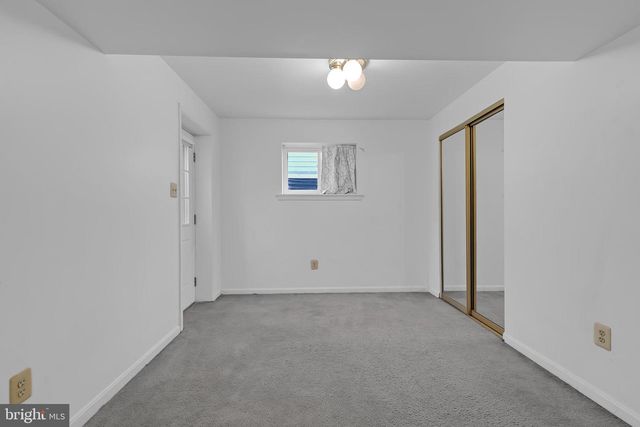 5617 6TH ST N, Arlington, VA 22205