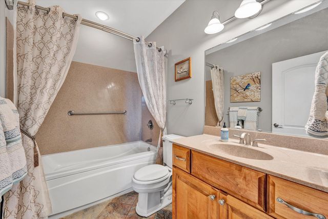 695 Fox Chase RD, Wirtz, VA 24184