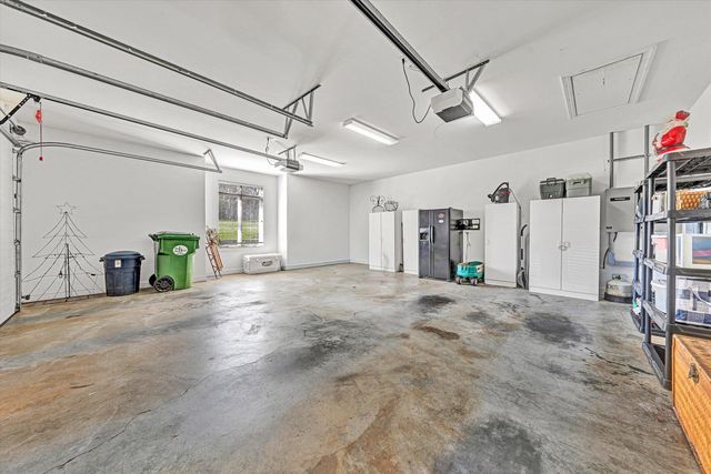 695 Fox Chase RD, Wirtz, VA 24184