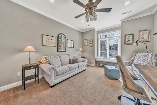 695 Fox Chase RD, Wirtz, VA 24184