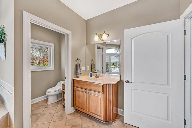 695 Fox Chase RD, Wirtz, VA 24184