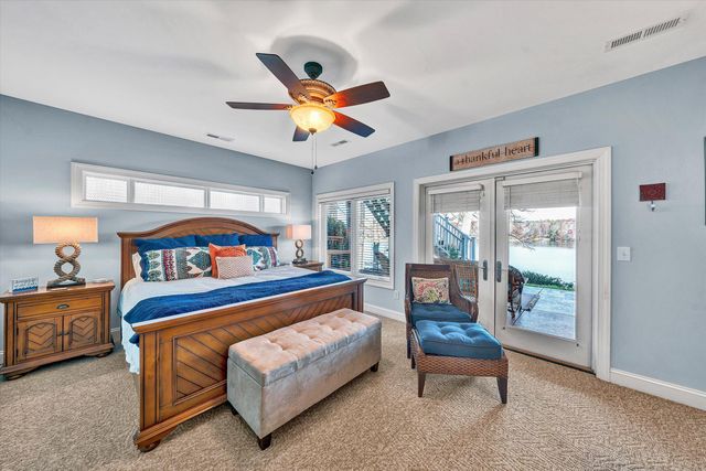 695 Fox Chase RD, Wirtz, VA 24184