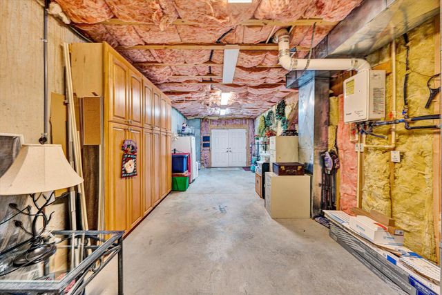 695 Fox Chase RD, Wirtz, VA 24184