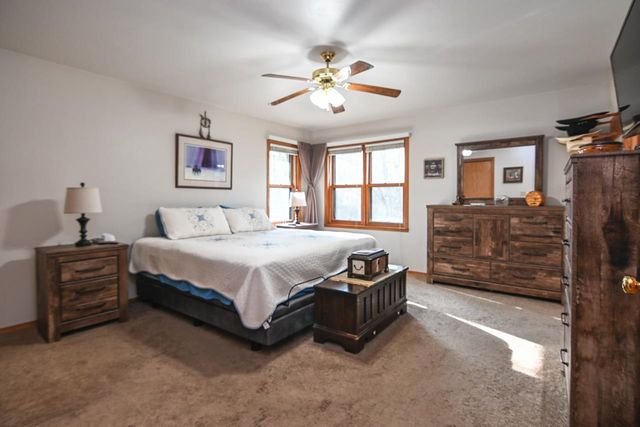 1812 SMOKEY COURT, Suamico, WI 54173