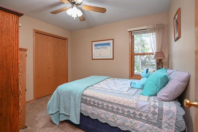 1812 SMOKEY COURT, Suamico, WI 54173