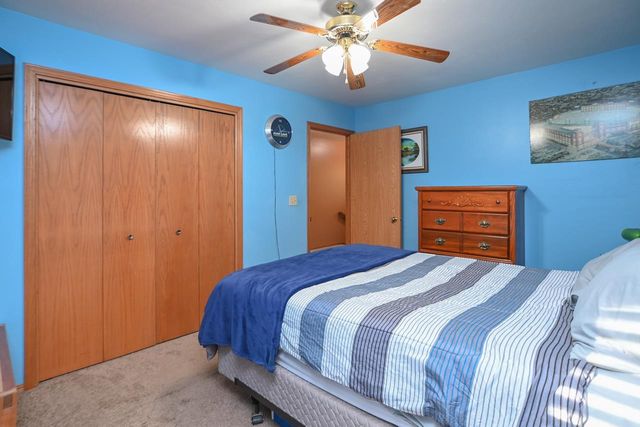 1812 SMOKEY COURT, Suamico, WI 54173