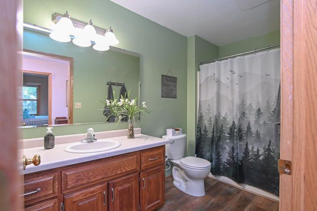 1812 SMOKEY COURT, Suamico, WI 54173