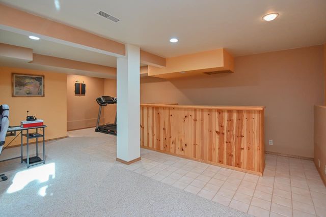 1812 SMOKEY COURT, Suamico, WI 54173