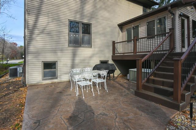 1812 SMOKEY COURT, Suamico, WI 54173