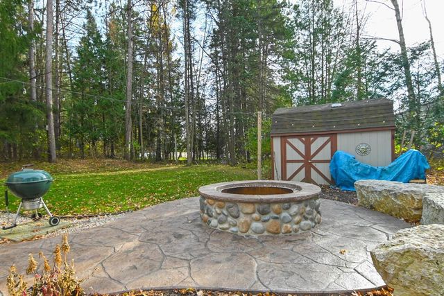 1812 SMOKEY COURT, Suamico, WI 54173