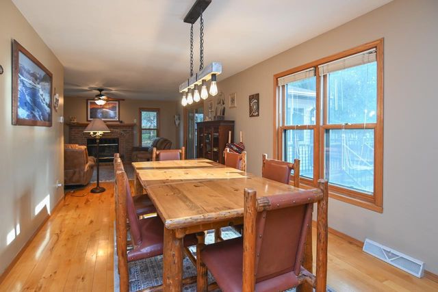 1812 SMOKEY COURT, Suamico, WI 54173