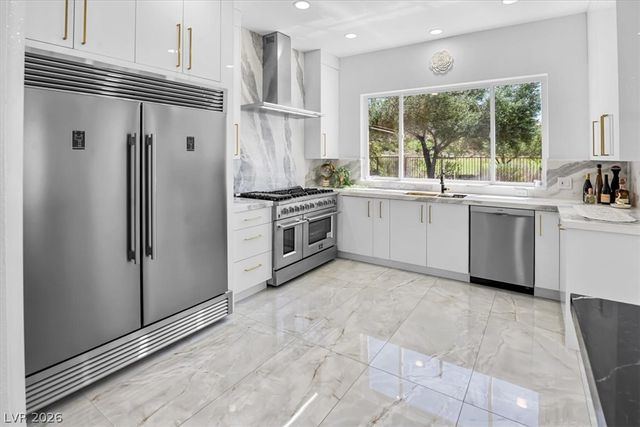 42 Grand Miramar Drive, Henderson, NV 89011