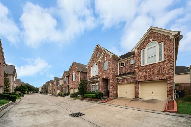 3531 Urban Woods Trail, Houston, TX 77008