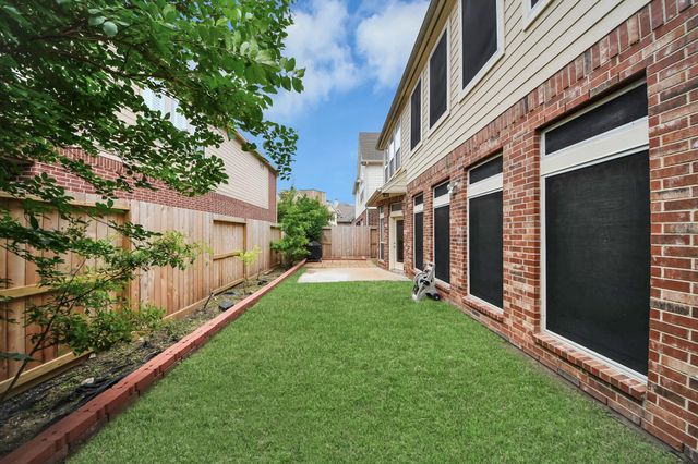 3531 Urban Woods Trail, Houston, TX 77008