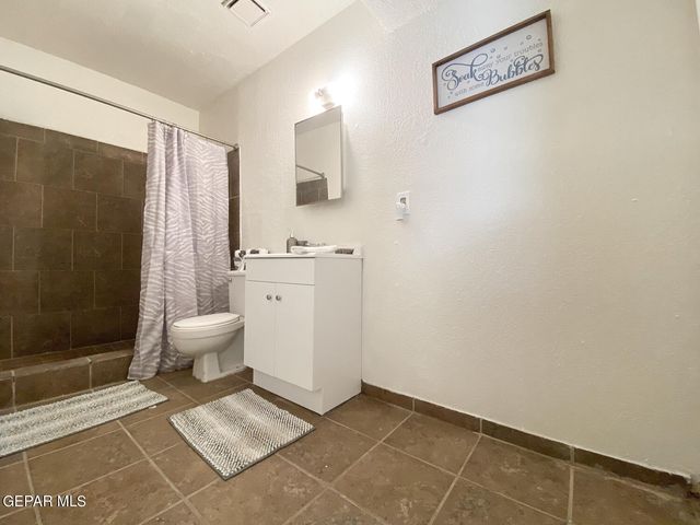4700 Maxwell Avenue 16, El Paso, TX 79904