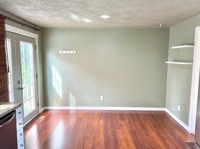 344 Strawberry Field Road, Warwick, RI 02886