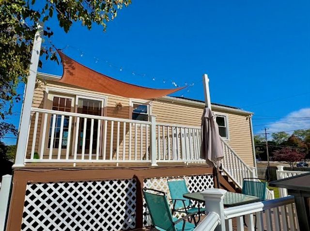 344 Strawberry Field Road, Warwick, RI 02886