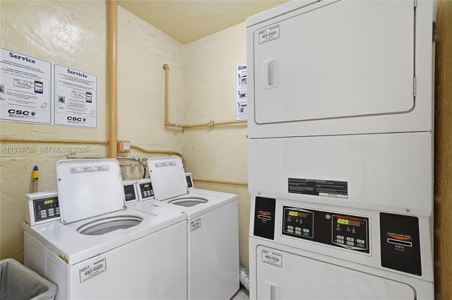 18101 NW 68th Ave B105, Hialeah, FL 33015