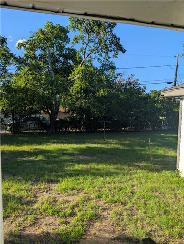 2333 Wyatt Court, Fort Worth, TX 76119