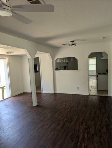 2333 Wyatt Court, Fort Worth, TX 76119