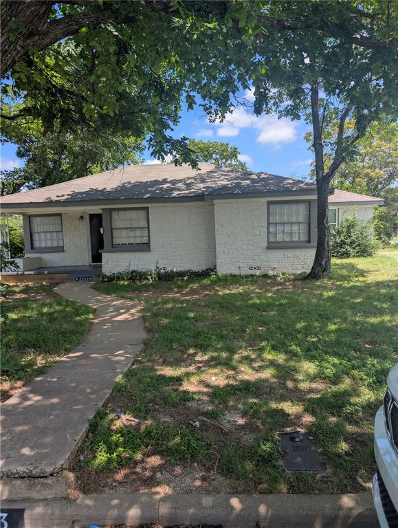 2333 Wyatt Court, Fort Worth, TX 76119