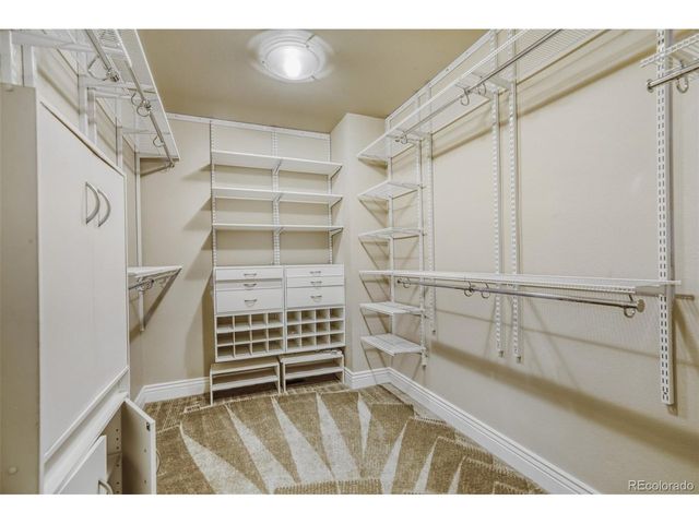 940 Kearney St, Denver, CO 80220