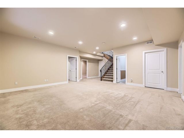 940 Kearney St, Denver, CO 80220