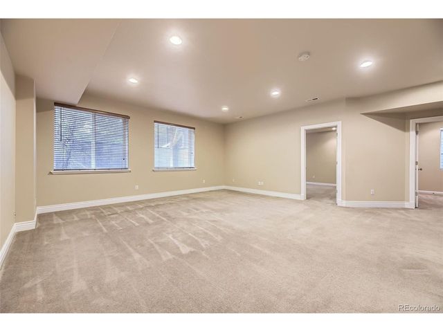 940 Kearney St, Denver, CO 80220