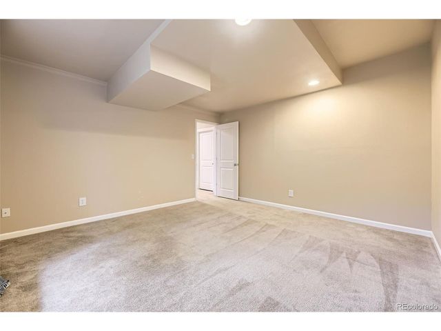 940 Kearney St, Denver, CO 80220