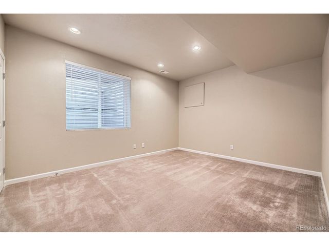 940 Kearney St, Denver, CO 80220